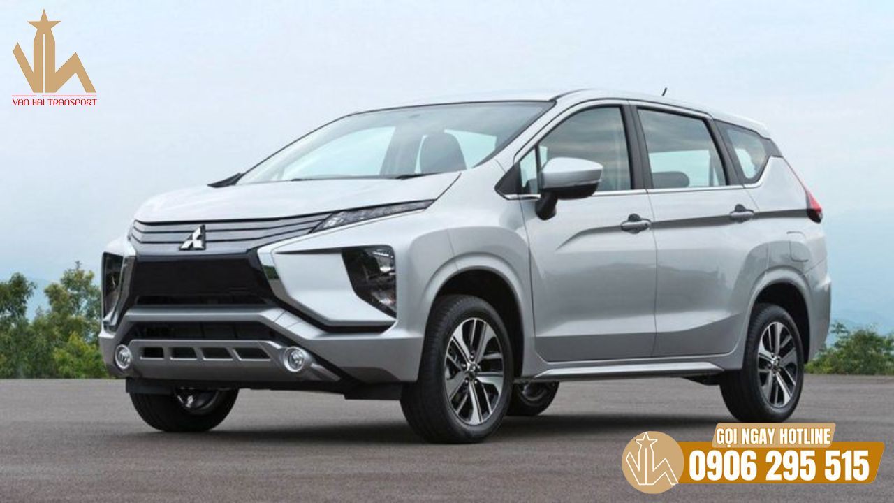 Xe 7 chỗ hiện đại phục vụ nhu cầu đi lại theo tháng