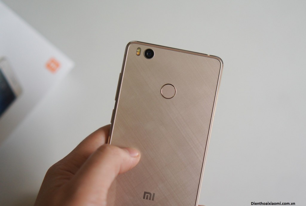 xiaomi-4s-1024x690.jpg