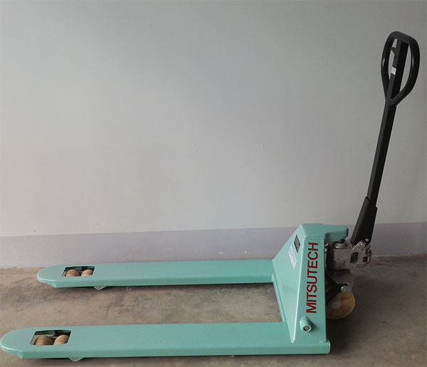 xe-nang-tay-mitsutech-02.jpg