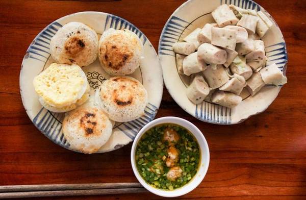dau-dong-len-da-lat-thuong-thuc-banh-can-nong-hoi-ivivu-1.jpg