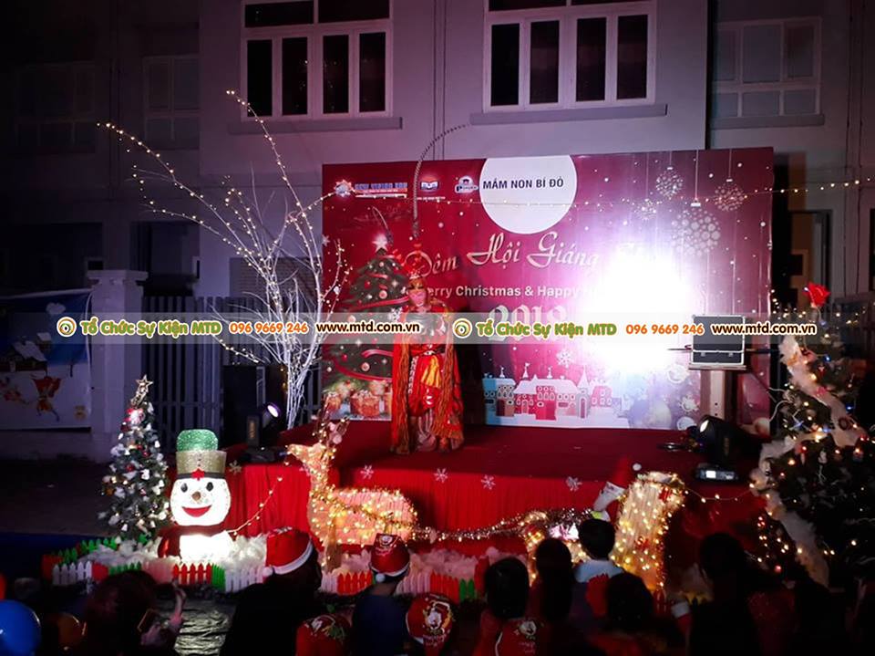 giang-sinh-mam-non-bi-do-2.jpg