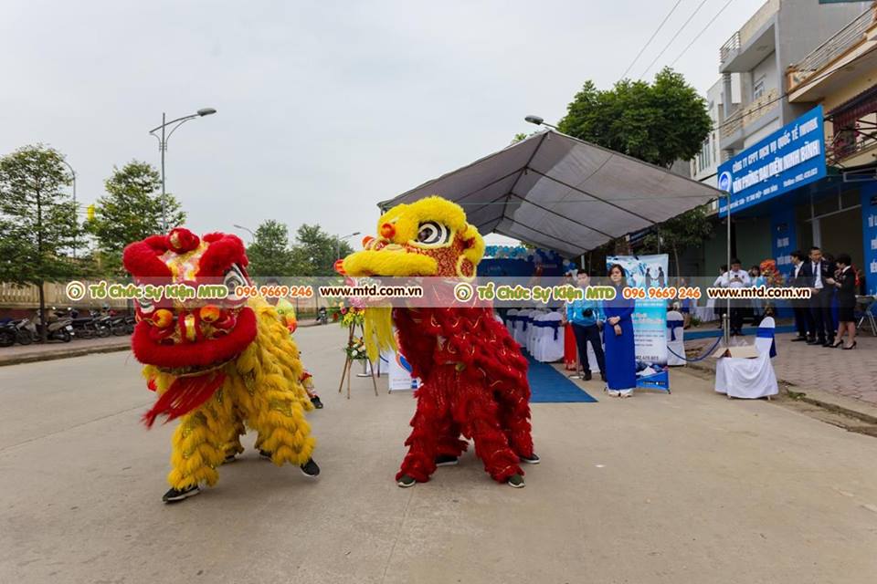 khai-truong-iwork-ninh-binh-2.jpg