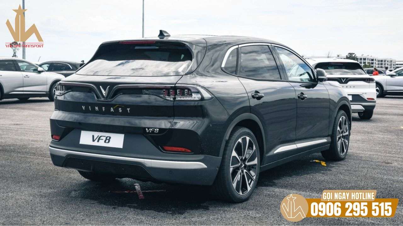 Thuê xe Vinfast VF8 của Vân Hải để có hành trình thoải mái