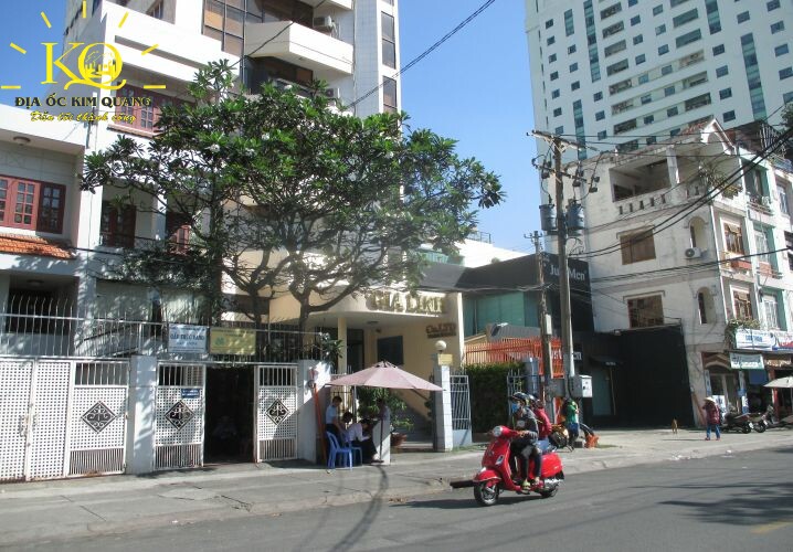 Phia-truoc-Gia-Linh-Building.jpg