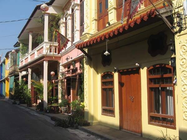 full_phuket_town_soi_romane.jpg