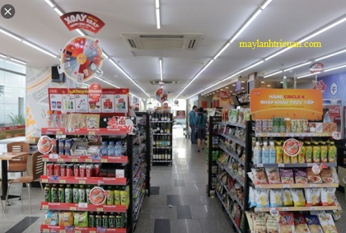 am-tran-cuahang.jpg
