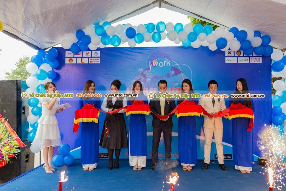khai-truong-iwork-ninh-binh-4.jpg