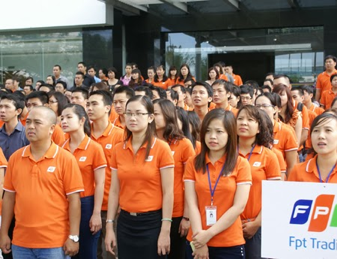 Ao-thun-dong-phuc-cong-ty-FPT.png