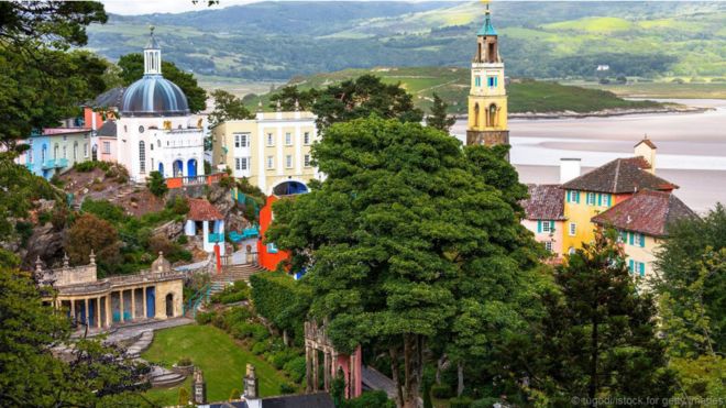 150727173844_portmeirion_1_976x549_getty_nocredit.jpg