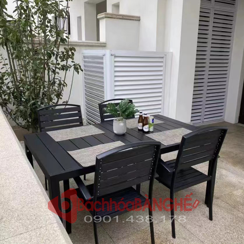 Bộ bàn ghế ăn ngoài trời sân vườn sân thượng nhôm đúc ốp gỗ nhựa 275 Bộ bàn ghế ăn ngoài trời sân vườn sân thượng nhôm đúc ốp gỗ nhựa 275
