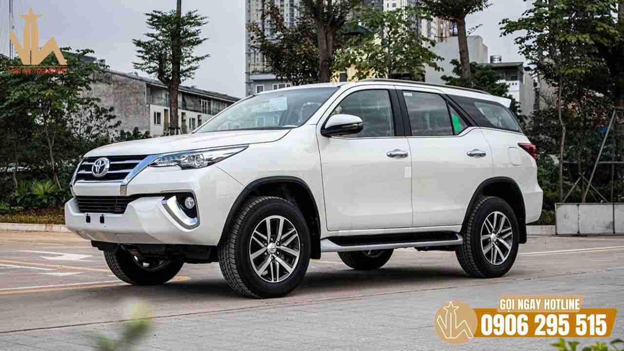 Vân Hải cho thuê xe 7 chỗ tại Thạch Thất đi sân bay giá rẻ nhất Vân Hải cho thuê xe 7 chỗ tại Thạch Thất đi sân bay giá rẻ nhất
