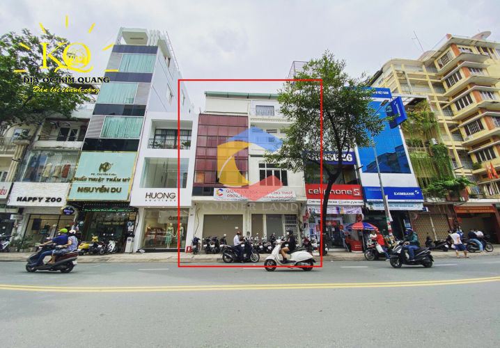 Hình chụp bao quát nguyên tòa nhà cho thuê đường Nguyễn Đình Chiểu quận 1